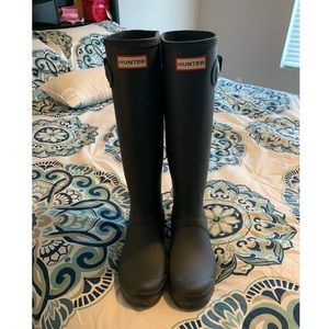 Gray Hunter boots!